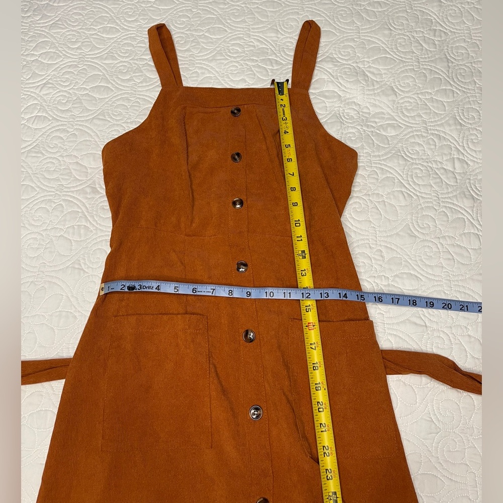 Dress - Picture 5 of 6